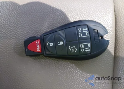 2015 Chrysler Town & Country Touring from USA, damaged, VIN 2C4RC1BG3FR620113